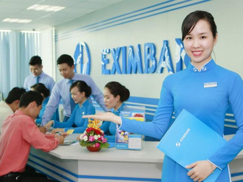 Ngân hàng Eximbank triển khai nhiều sản phẩm và dịch vụ cho khách hàng